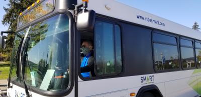 SMART bus + Driver wearing mask